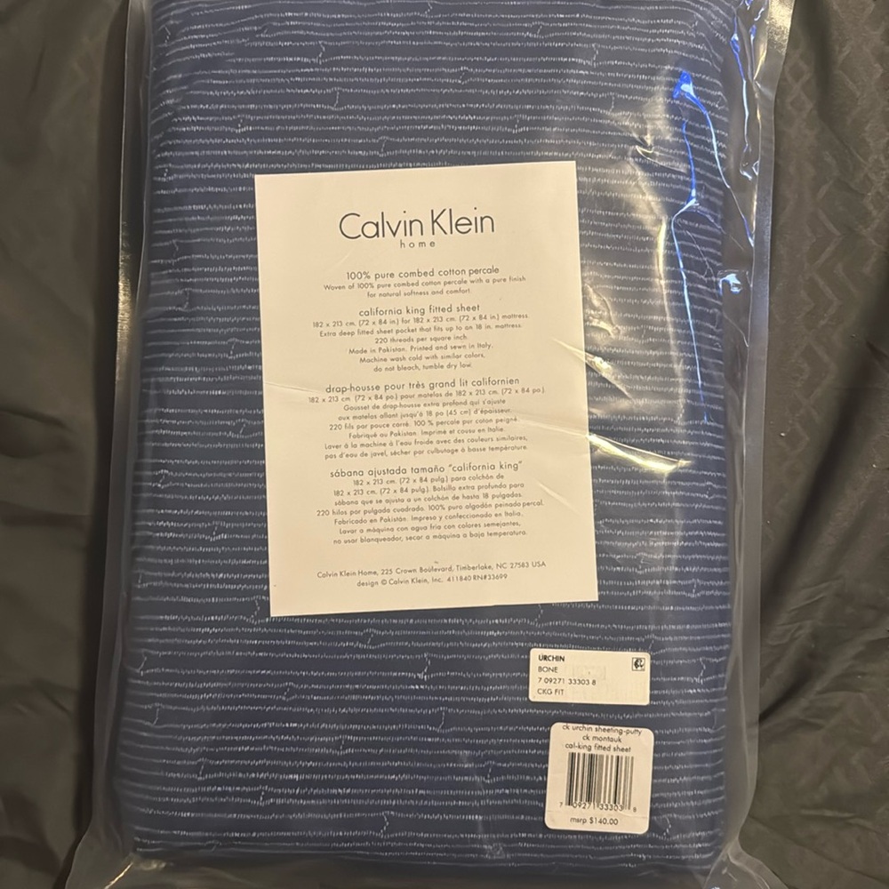 Brand new California king fitted sheet 220 threds
